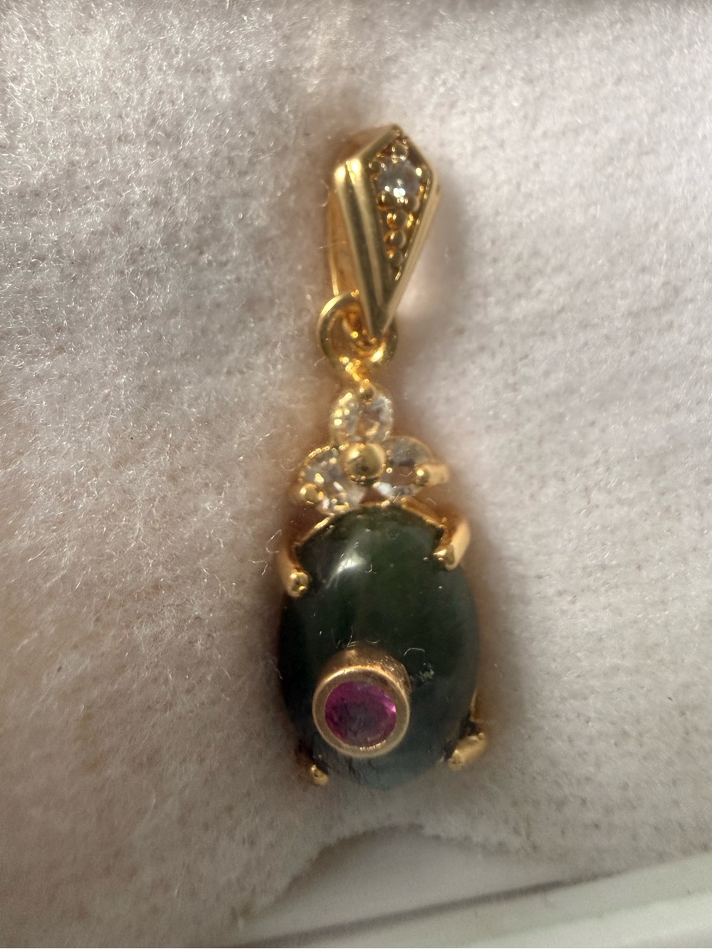 Indian Gold-Tone Green Stone Pendant Pink Rhinestones Crystal Accents 🌸New